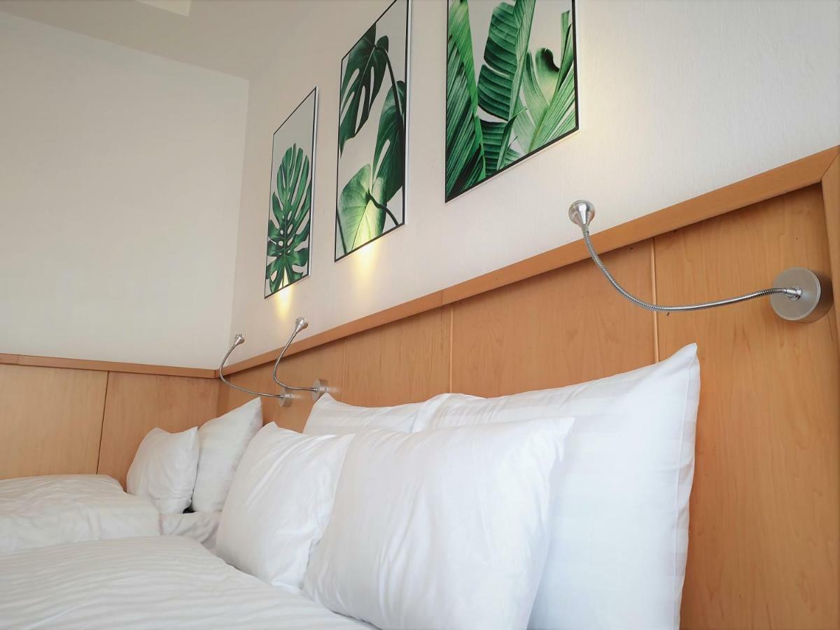 Mio Hotel Куинён Экстерьер фото