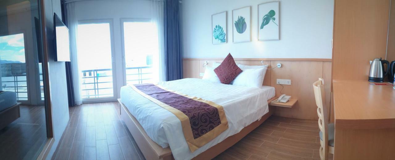 Mio Hotel Куинён Экстерьер фото