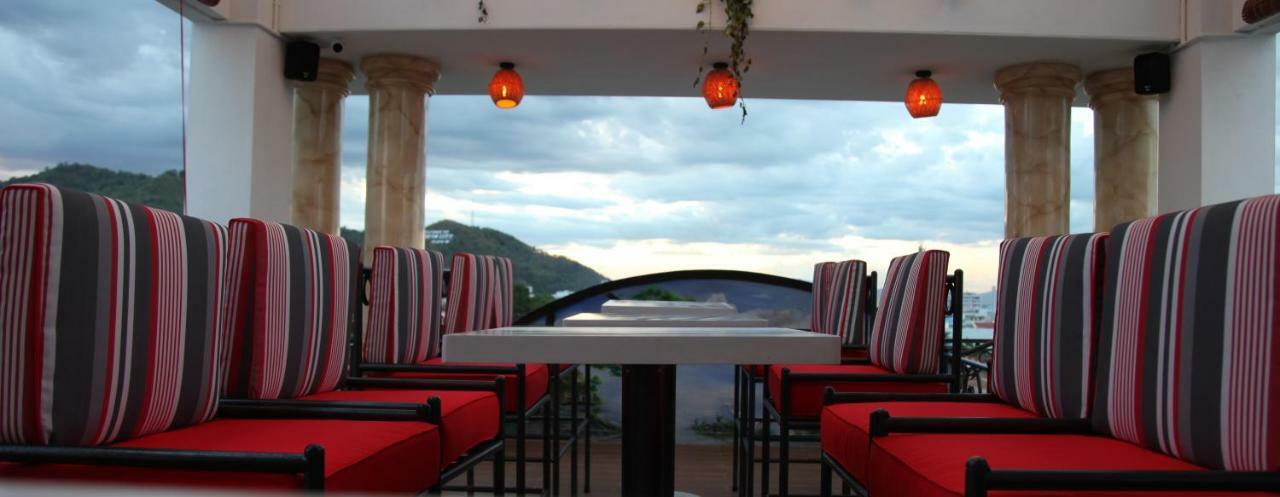 Mio Hotel Куинён Экстерьер фото